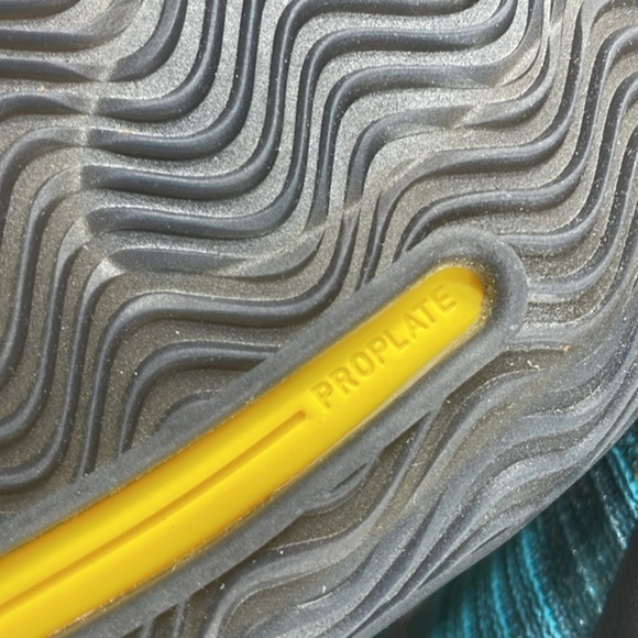 Puma Basketball Shoes Rise Nitro Deandre Ayton 'Domination', men's size 11.5 - Picture 15 of 16